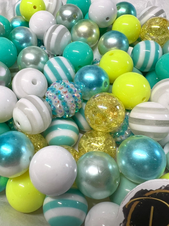 BLUE Yellow BUBBLEGUM BEADS 20mm - 31 - Chunky Beads, Bubble Gum Bead Sets, Acrylic Beads, Chunky Bead Sets